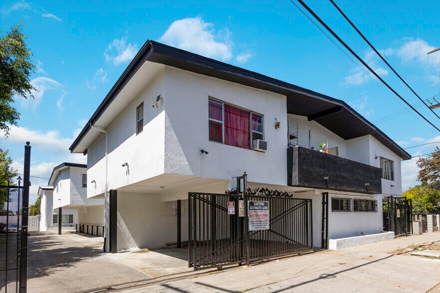 Primary Photo Of 3112 Estara Ave, Los Angeles Apartments For Sale