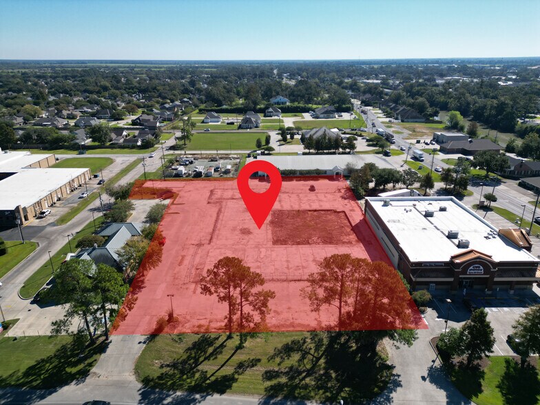 More Photos Of 203 N Canal Blvd, Thibodaux Land For Sale