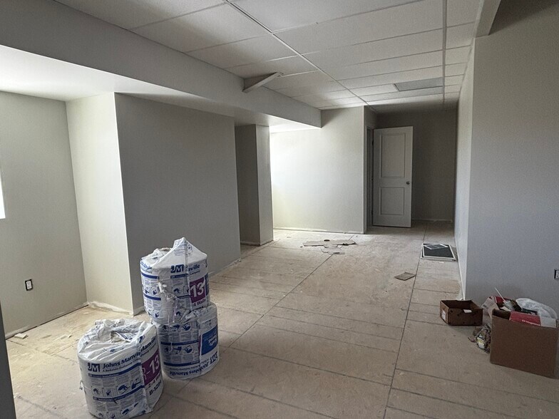 More Photos Of 4077 Seaborn Rd, Ponder Research And Development For Lease