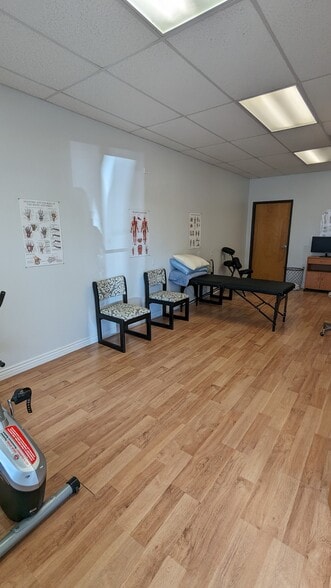 More Photos Of 3352-3366 Templeton Gap Rd, Colorado Springs General Retail For Lease