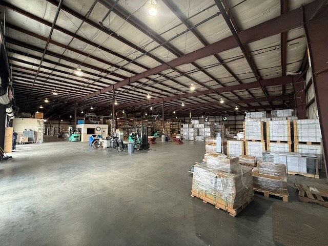 More Photos Of 3890 A Pasco St, Pensacola Unknown For Lease