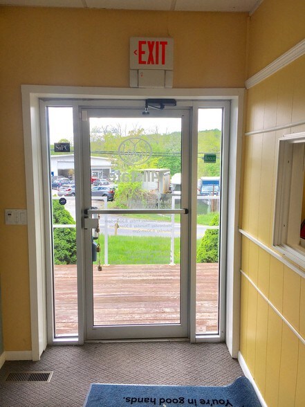 More Photos Of 97 Locust Ave, Cortlandt Manor Medical For Sale