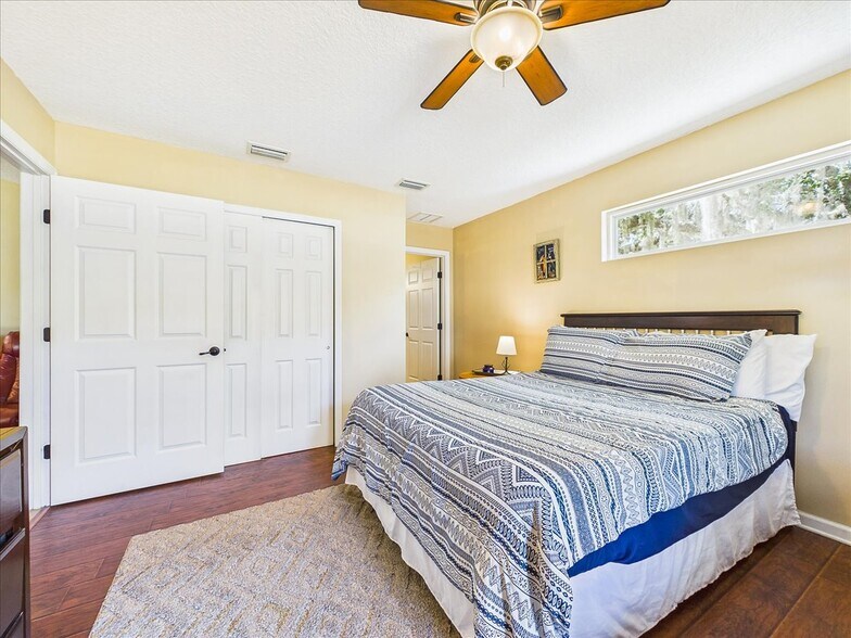 More Photos Of 100 Pilothouse Ct, Palatka Multifamily For Sale