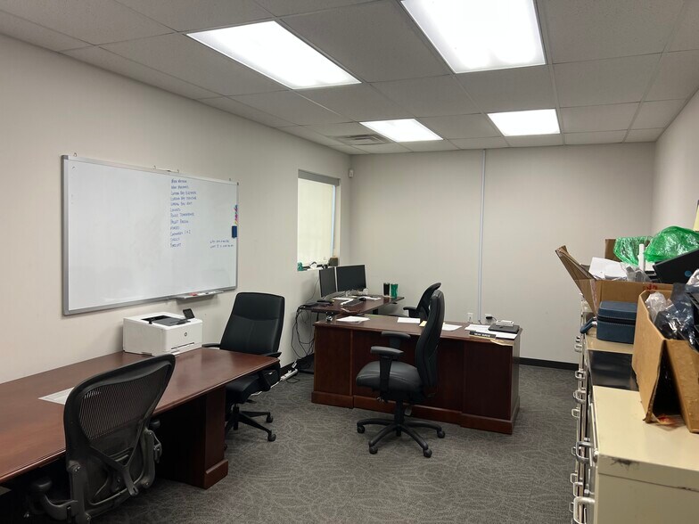 More Photos Of 4719 N Mingo Rd, Tulsa Manufacturing For Lease