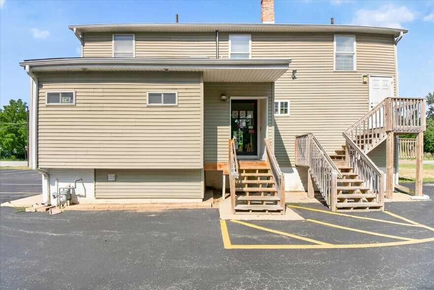 More Photos Of 12425 Antioch Rd, Trevor Freestanding For Sale