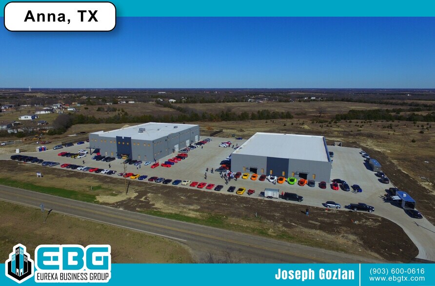 More Photos Of 708 E Houston St, Anna Warehouse For Lease