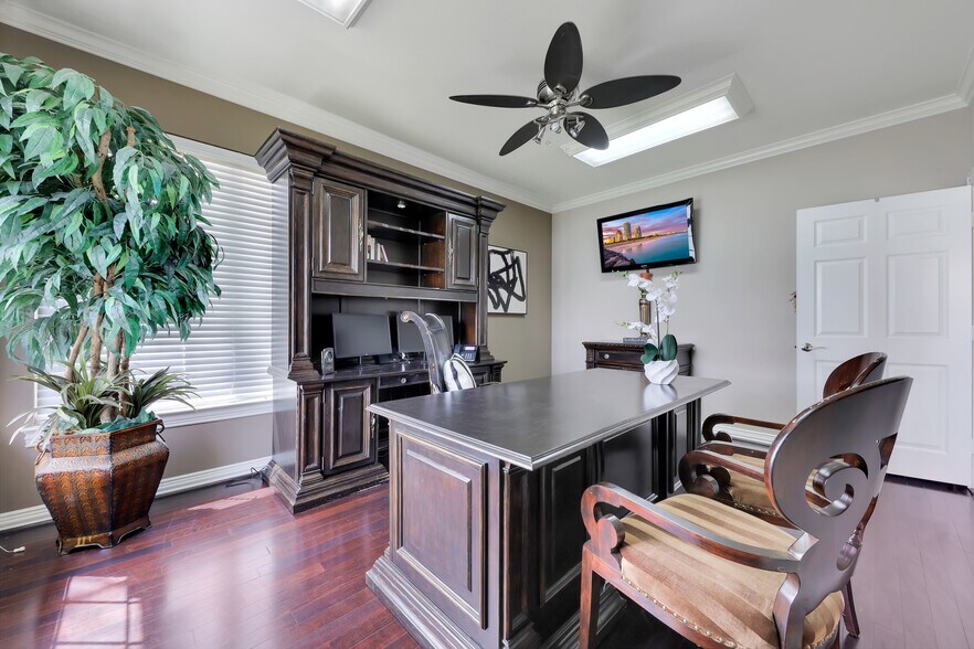 More Photos Of 860 Hebron Pky, Lewisville Medical For Sale