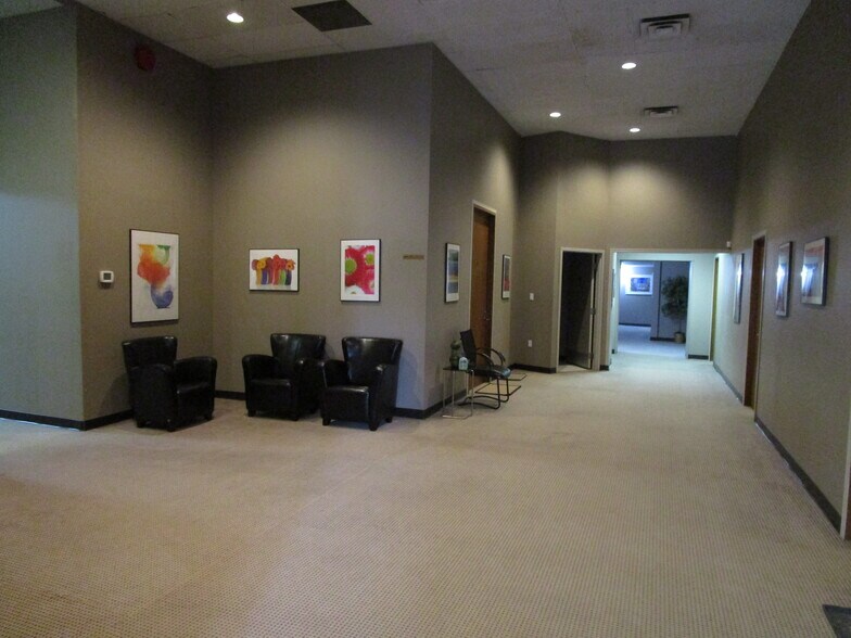 Primary Photo Of 33 Blackfoot Rd, Sherwood Park Office For Lease