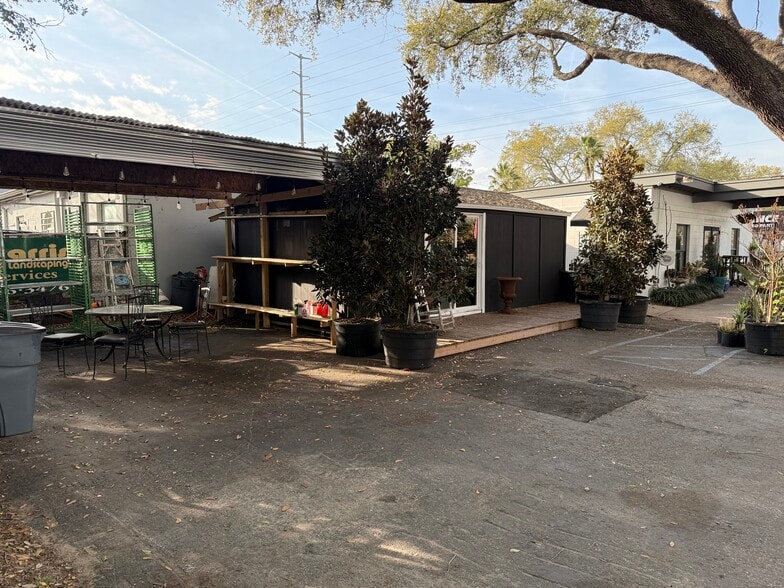 More Photos Of 1480 E Michigan St, Orlando Freestanding For Sale