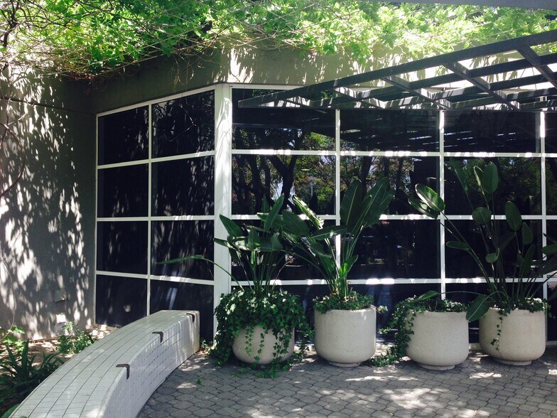 More Photos Of 6180 Brockton Ave, Riverside Medical For Lease