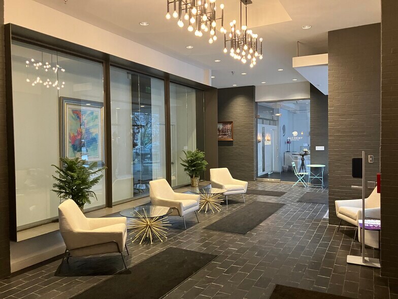 More Photos Of 112 W Center St, Fayetteville Office For Sale