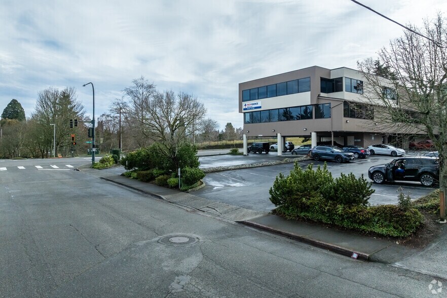 More Photos Of 4310 Colby St, Everett Medical For Lease