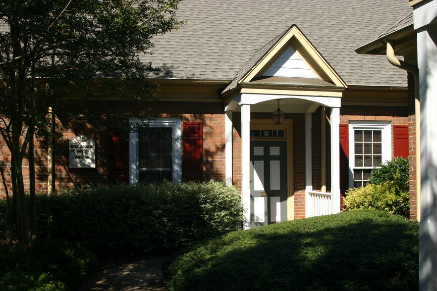 More Photos Of 140 Vann St NE, Marietta Office For Lease