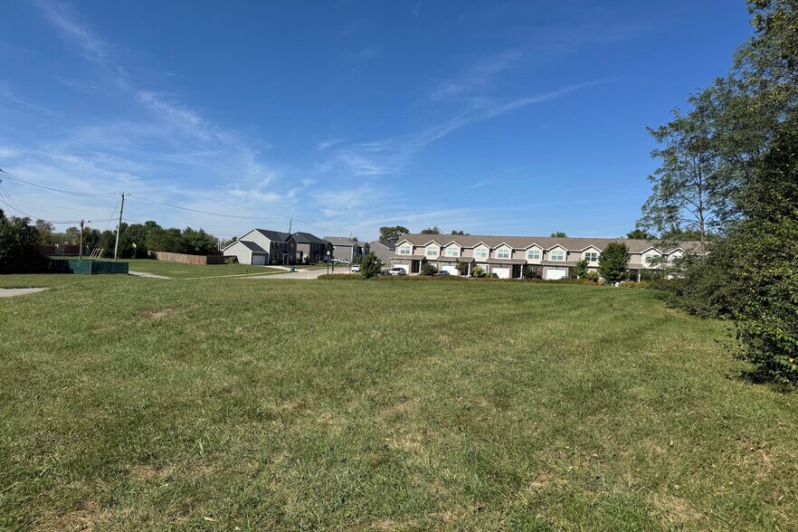 More Photos Of 108-112 Canewood Center dr, Georgetown Land For Sale