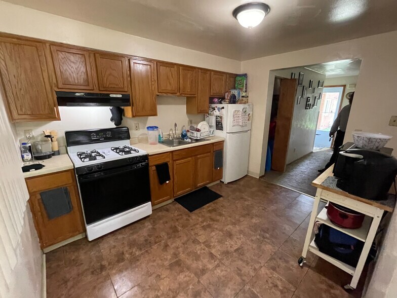 More Photos Of 6801 McKinley Ct, Clairton Apartments For Sale