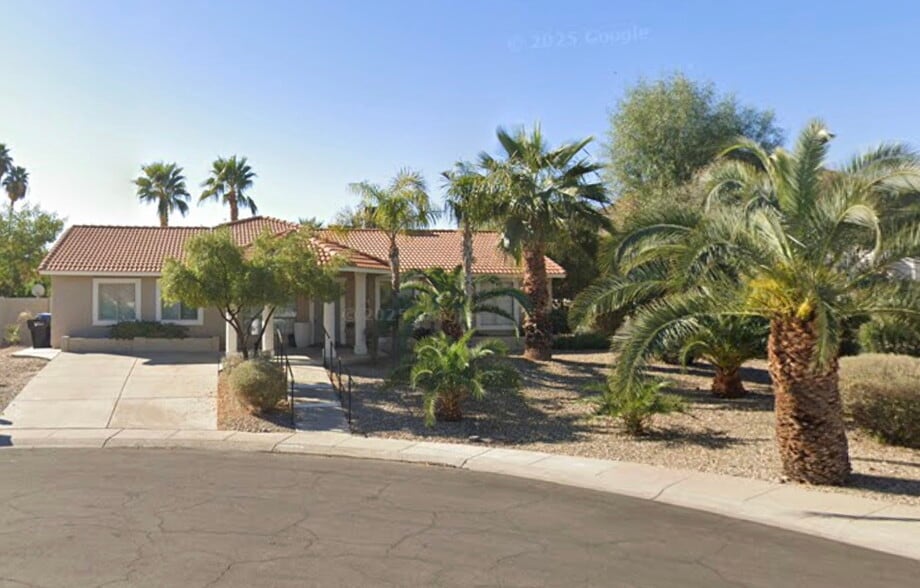Primary Photo Of 15801 N 19th Pl, Phoenix Healthcare For Sale
