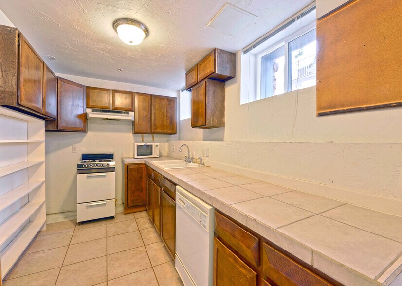 More Photos Of 1139 12th St, Boulder Apartments For Sale