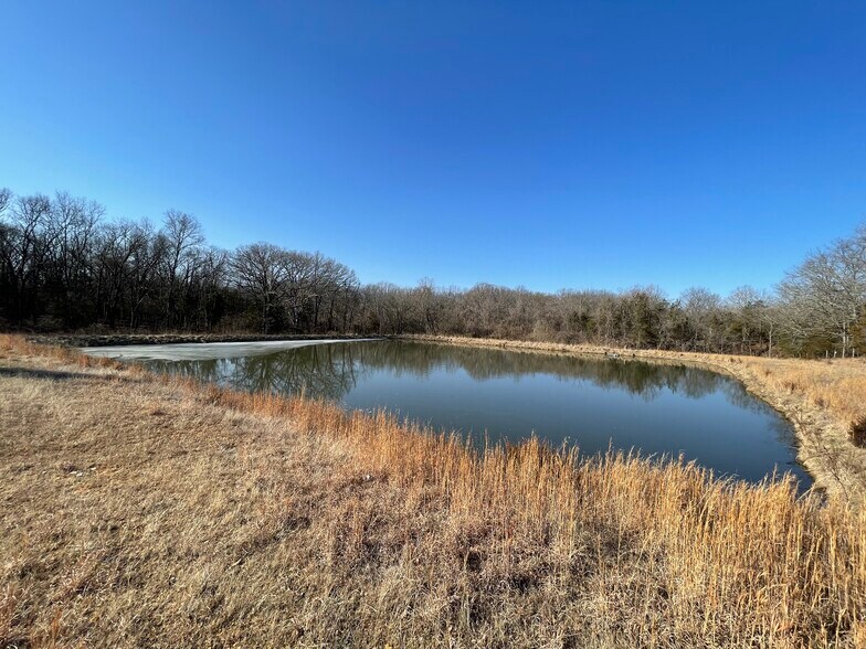 More Photos Of 2902 Clay St, De Soto Manufactured Housing Mobile Home Park For Sale