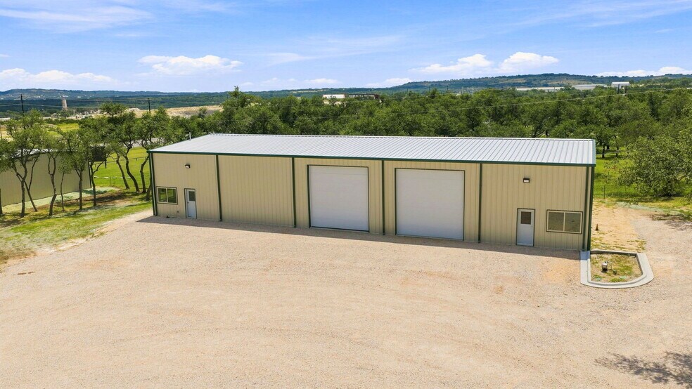 More Photos Of 7748 E US Highway 290, Johnson City Warehouse For Sale