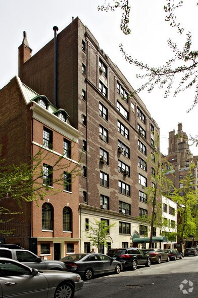 Primary Photo Of 111 E 80th St, New York Apartments For Lease