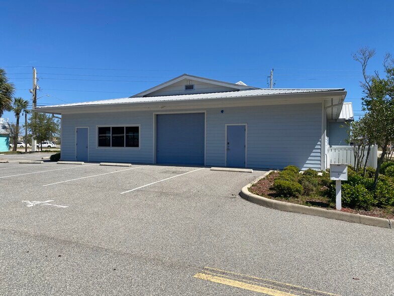 More Photos Of 3670 S Ridgewood Ave, Port Orange Freestanding For Lease