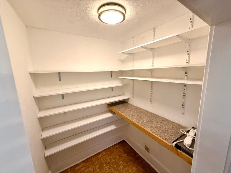 More Photos Of 108 W 38th St, Austin Loft Creative Space For Lease