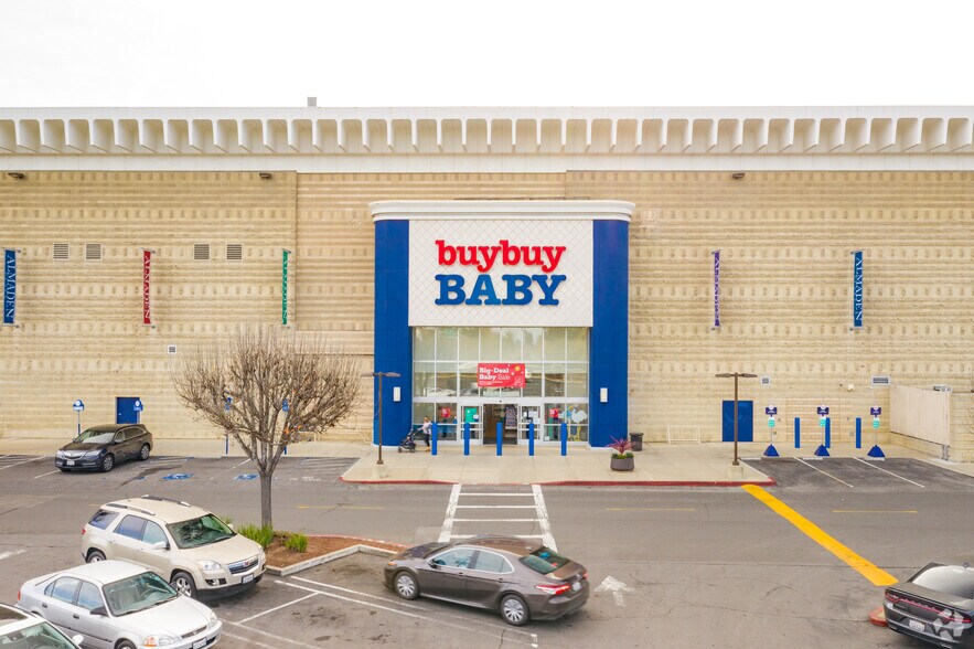 More Photos Of 5353 Almaden Expy, San Jose Unknown For Lease