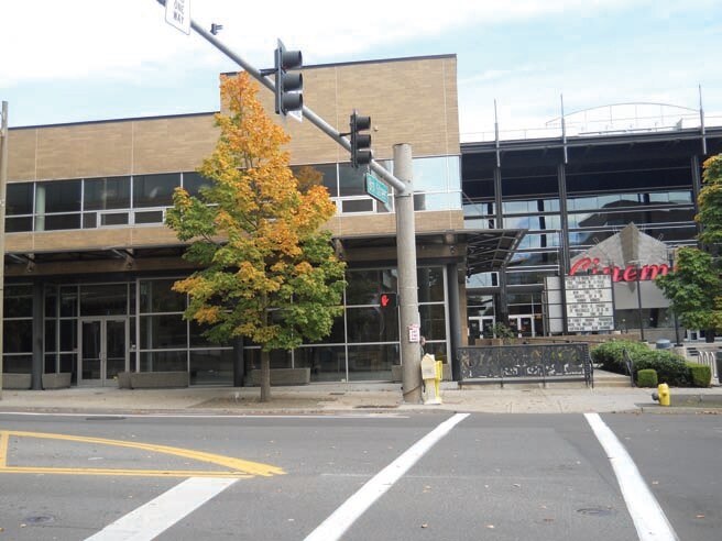 More Photos Of 801 C St, Vancouver Freestanding For Lease