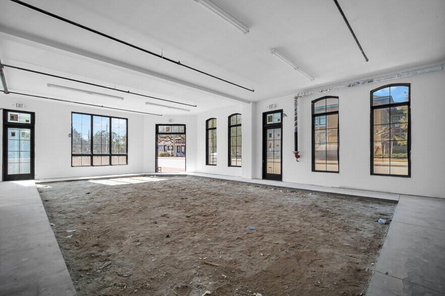 More Photos Of Habersham and 37th Street, Savannah Apartments For Lease