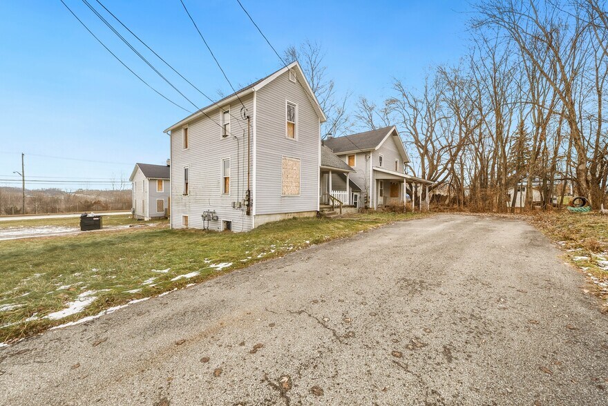 More Photos Of 763 Bowman St, Mansfield Multifamily For Sale
