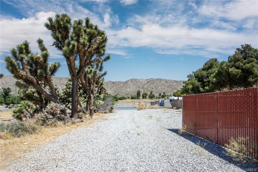 More Photos Of 55386 Twentynine Palms Hwy, Yucca Valley General Retail For Sale