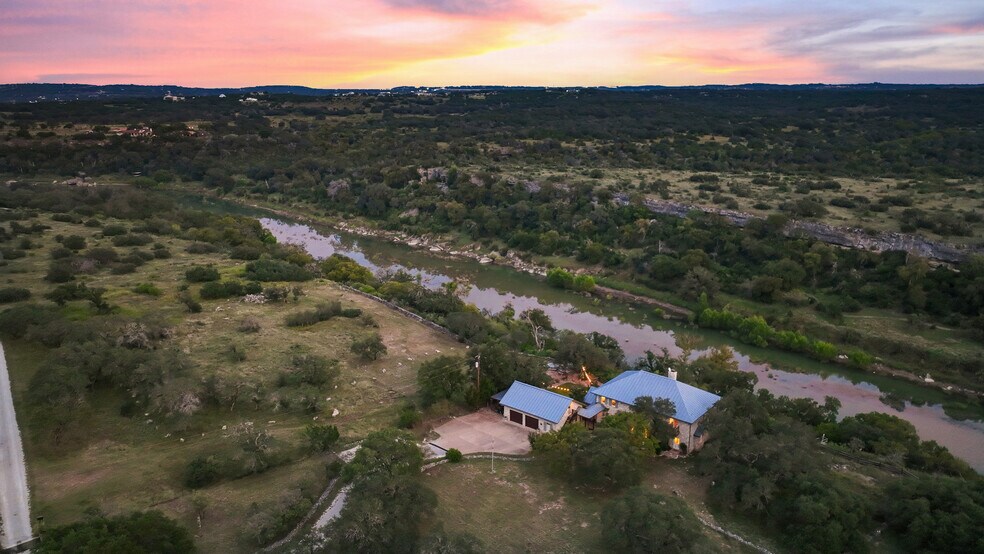More Photos Of 5229 Hupedo Ranch Rd, Spicewood Specialty For Sale