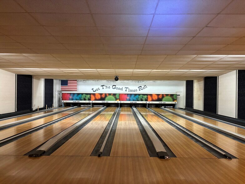 More Photos Of 226 U.S. 23 Hwy, Harrisville Sports And Entertainment For Sale