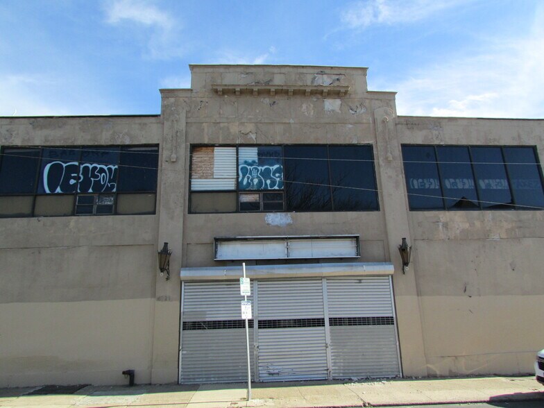 More Photos Of 4721-4741 Oxford Ave, Philadelphia Freestanding For Sale