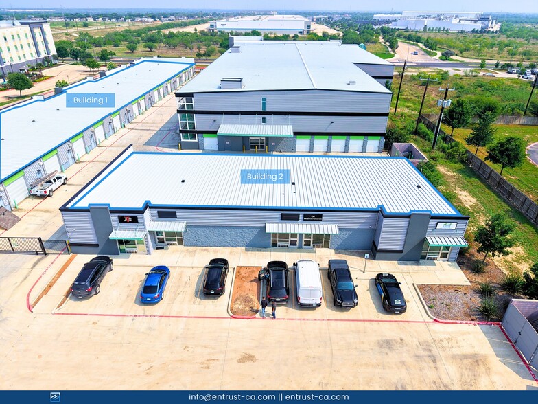More Photos Of 8114 City Base Landing, San Antonio Unknown For Lease