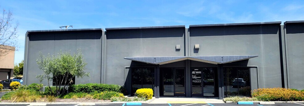 More Photos Of 1725 De la Cruz Blvd, Santa Clara Light Manufacturing For Lease