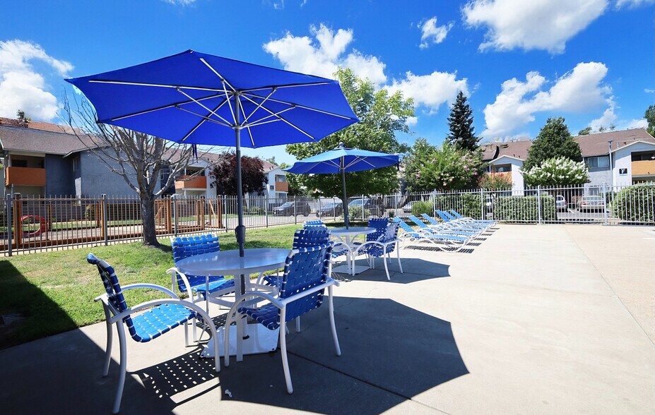 More Photos Of 6500 47th St, Sacramento Apartments For Sale