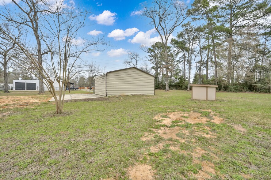 More Photos Of 16519 Lonesome Pine St, Magnolia Land For Sale