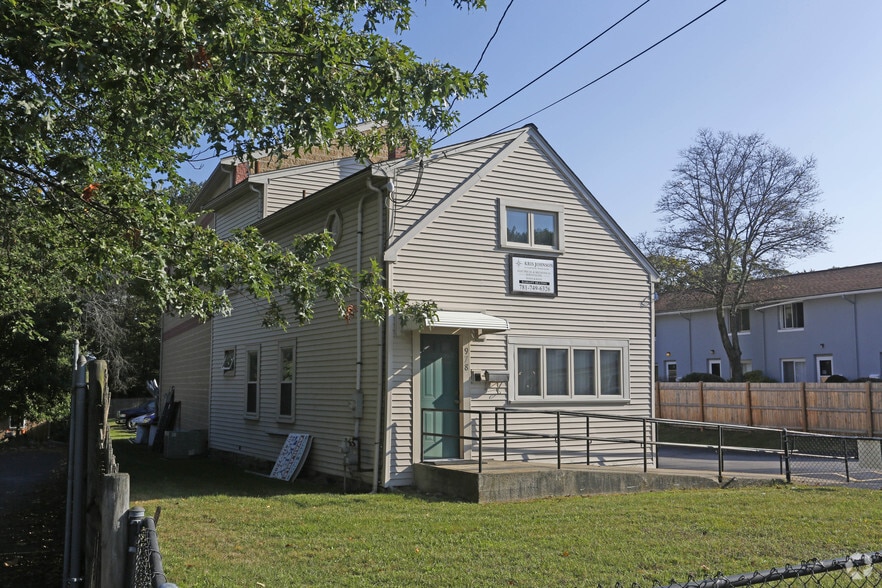 More Photos Of 978 Washington St, Weymouth Flex For Lease