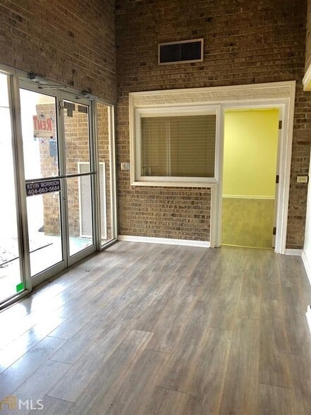 More Photos Of 2323 Main St, Tucker Loft Creative Space For Lease