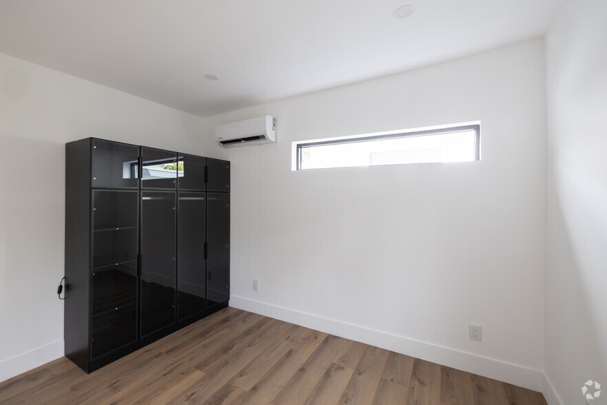 More Photos Of 7801 Byron Ave, Miami Beach Apartments For Sale