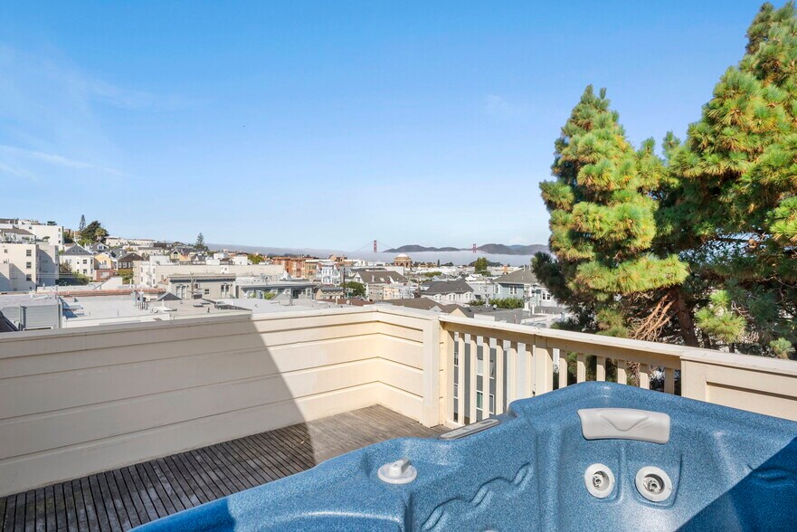 More Photos Of 2250 Union St, San Francisco Storefront Retail Office For Sale