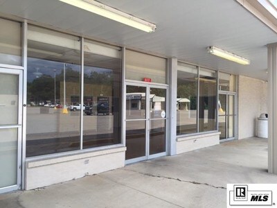 More Photos Of 653 E Madison Ave, Bastrop General Retail For Lease