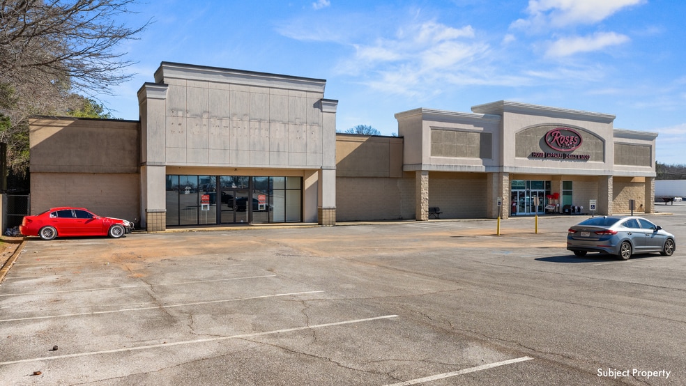 Primary Photo Of 210 Haynes St, Talladega Freestanding For Sale