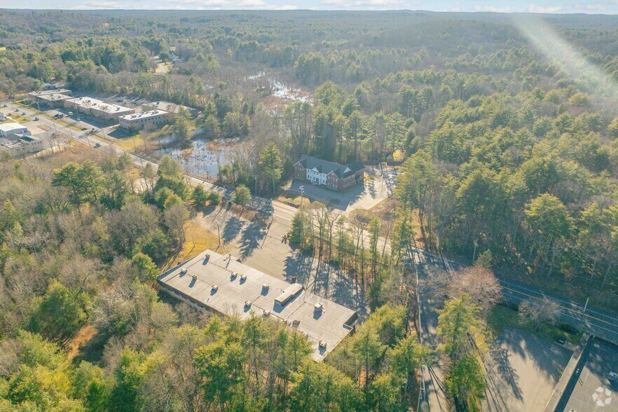 More Photos Of 448 Boston St, Topsfield Medical For Lease