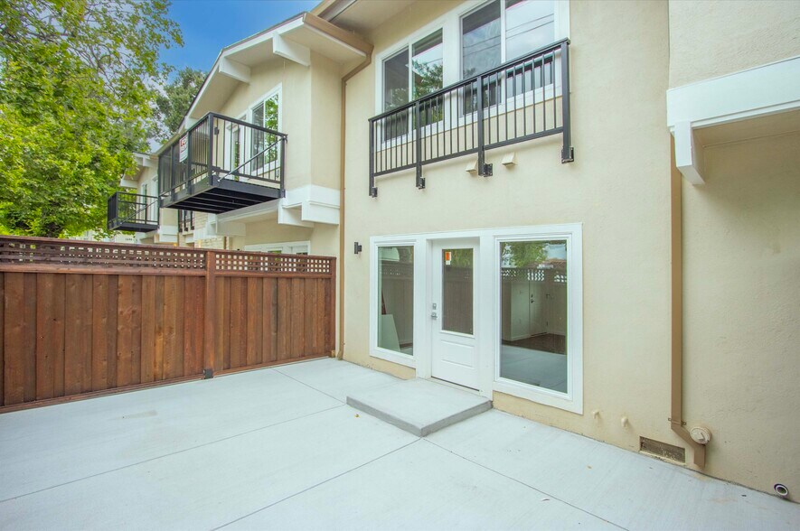 More Photos Of 1380 Lincoln Ave, San Rafael Apartments For Sale