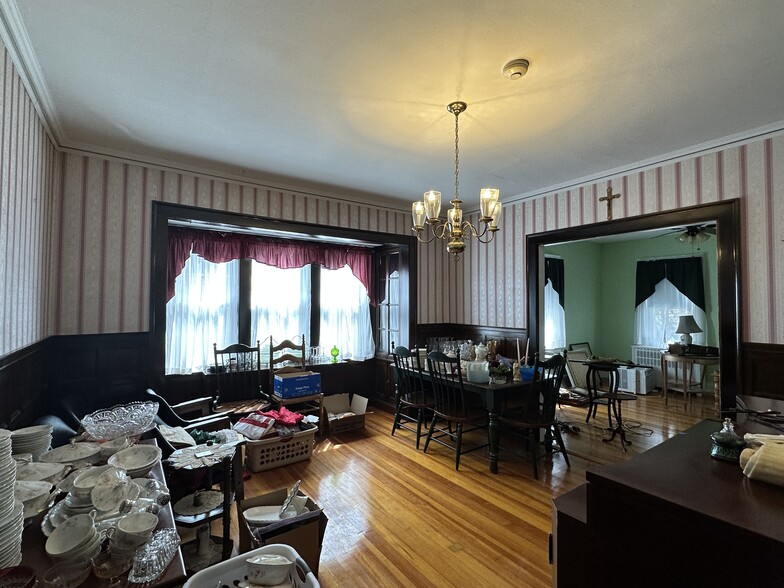 More Photos Of 652 Main St, North Oxford Religious Facility For Sale