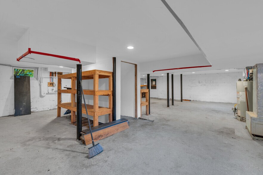 More Photos Of 804 State Route 71, Spring Lake Office Residential For Lease
