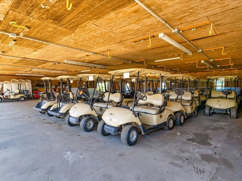 More Photos Of 1900 River Downs Dr, Finksburg Golf Course Driving Range For Sale