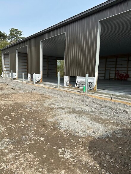 More Photos Of 3500 Buffalo rd, Rochester Warehouse For Lease